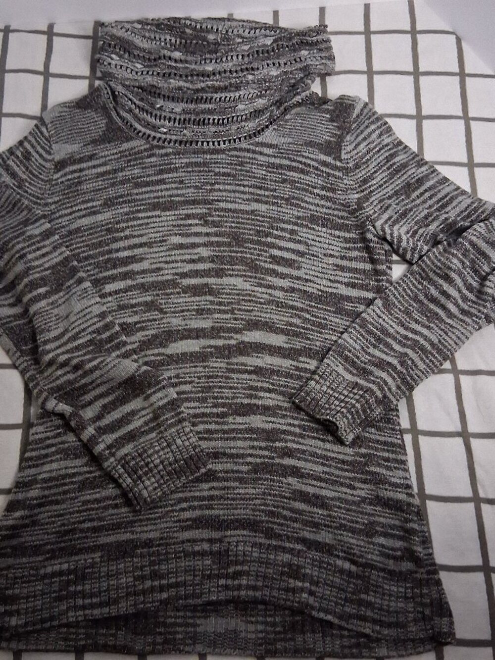 Dana Buchman Gray Marled Space-Dye Turtleneck Sweater
